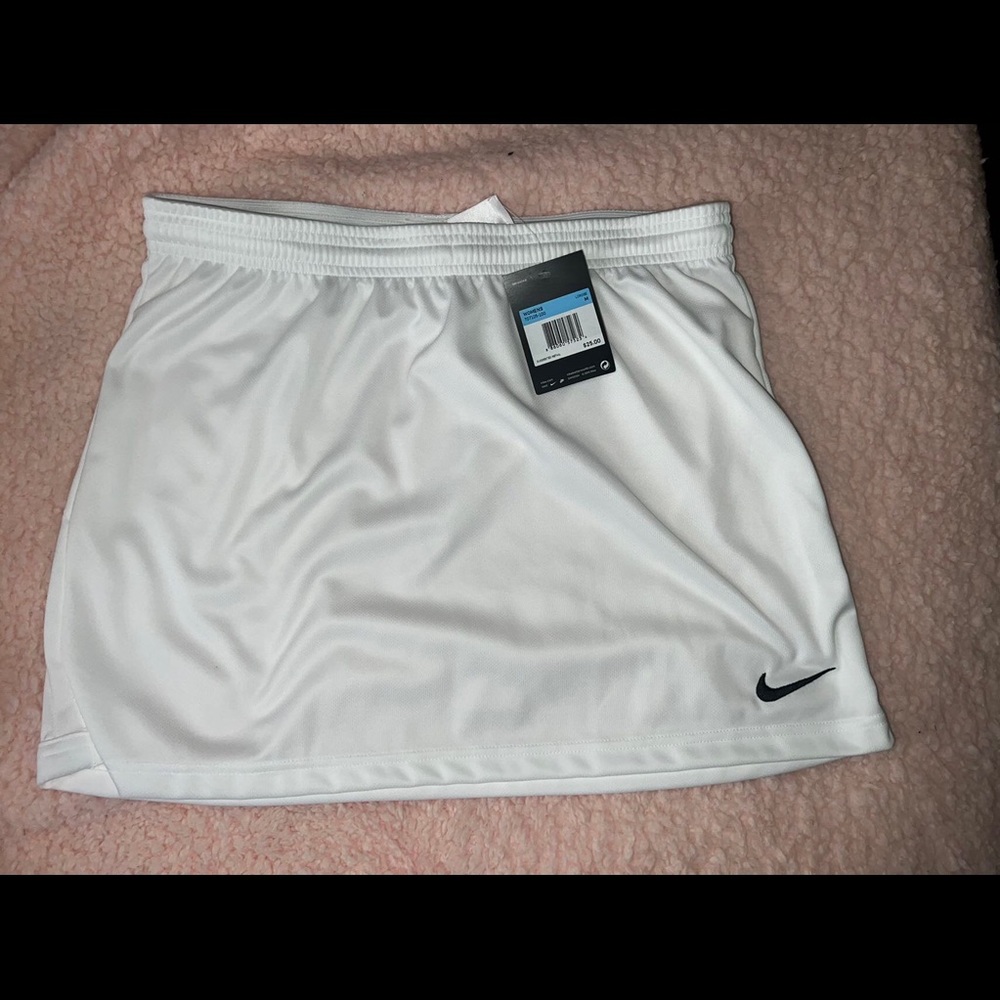 Nike athletic skirt